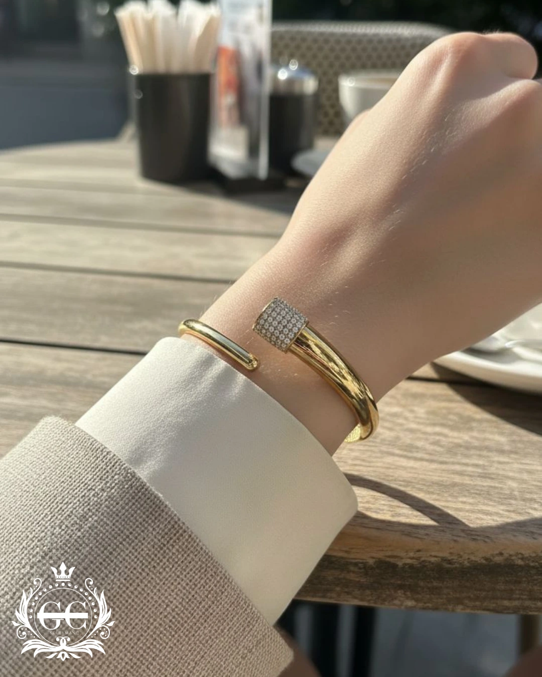Modern Tasarım Taşlı Altın Kelepçe Bileklik - Karşıyaka İzmir Kuyumcu Gold Center Süleyman Pırlanta