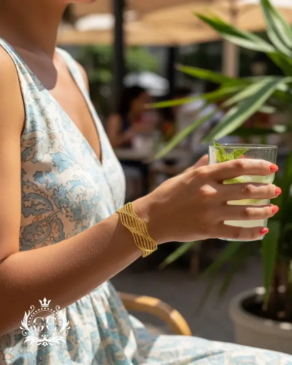 Örgü Hasır Altın Bileklik