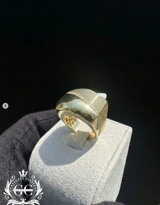 Geometrik Desenli Pırlantalı Erkek Yüzüğü - Karşıyaka İzmir Kuyumcu Gold Center Süleyman Pırlanta